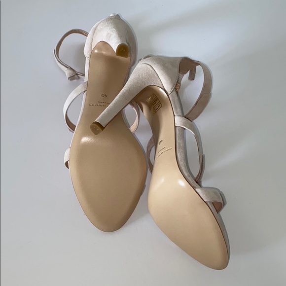 NIB Club Monaco Nude Bow Cedrika Sandals Heels - Picture 7 of 16